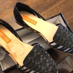 Rocket dog black flats